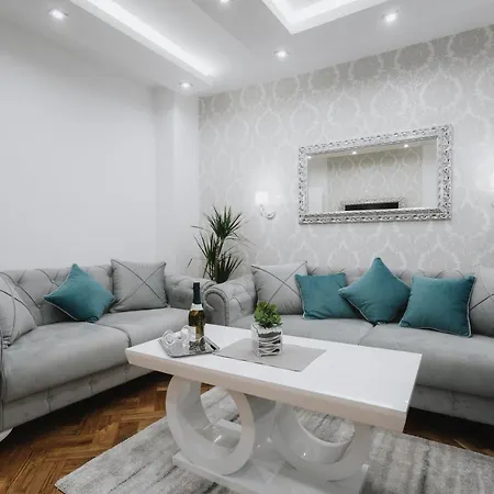 Apartman Three Sons