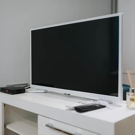 아파트 Three Sons