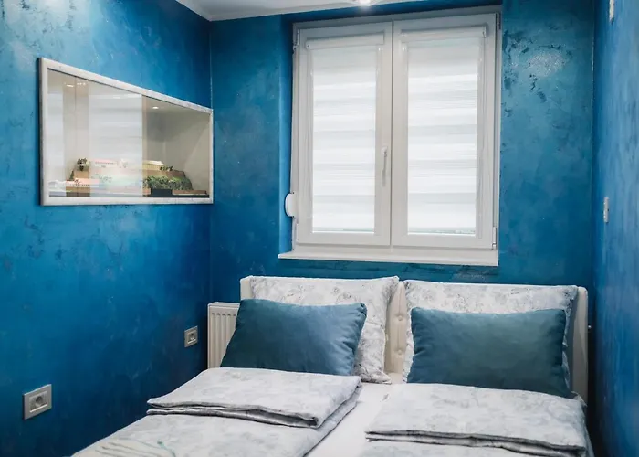 Three Sons Νόβι Σαντ