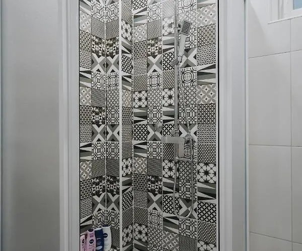 Three Sons Διαμέρισμα *